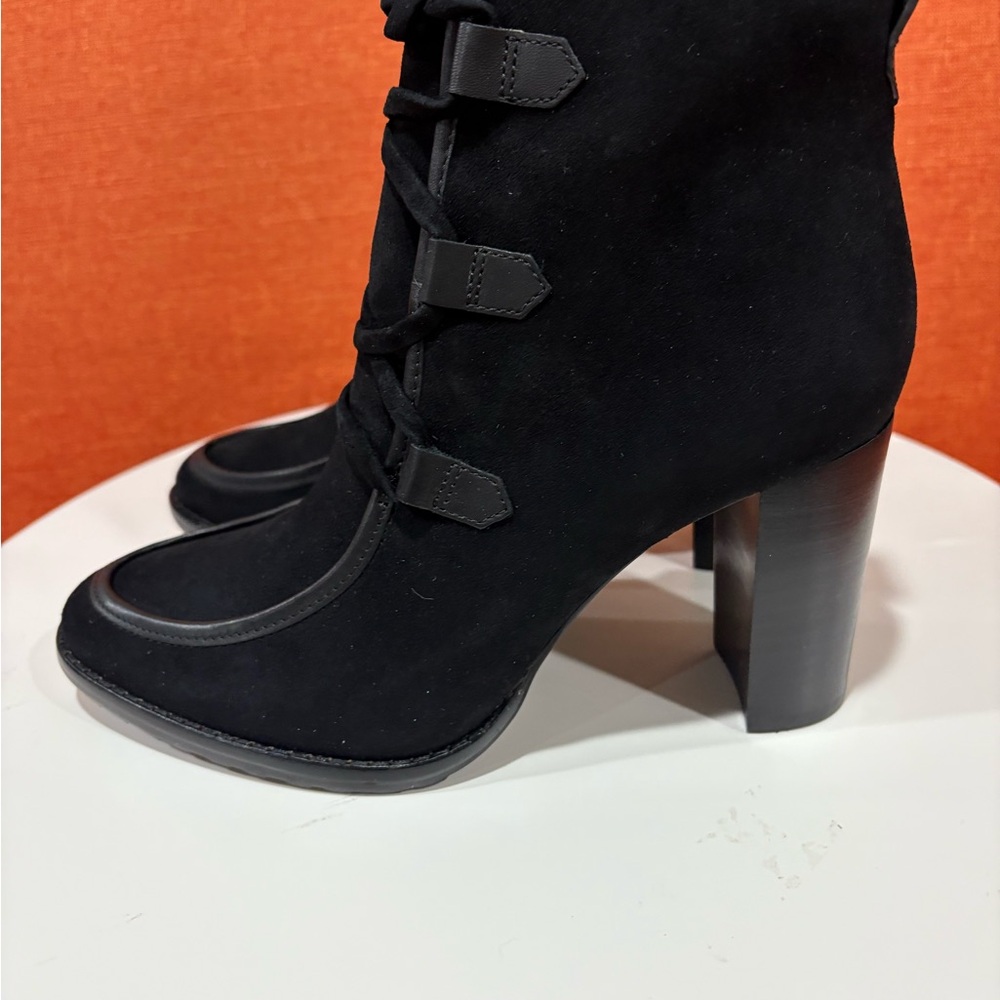 Lauren Ralph Lauren Black Heeled Mabel Boots NWT - Picture 14 of 15